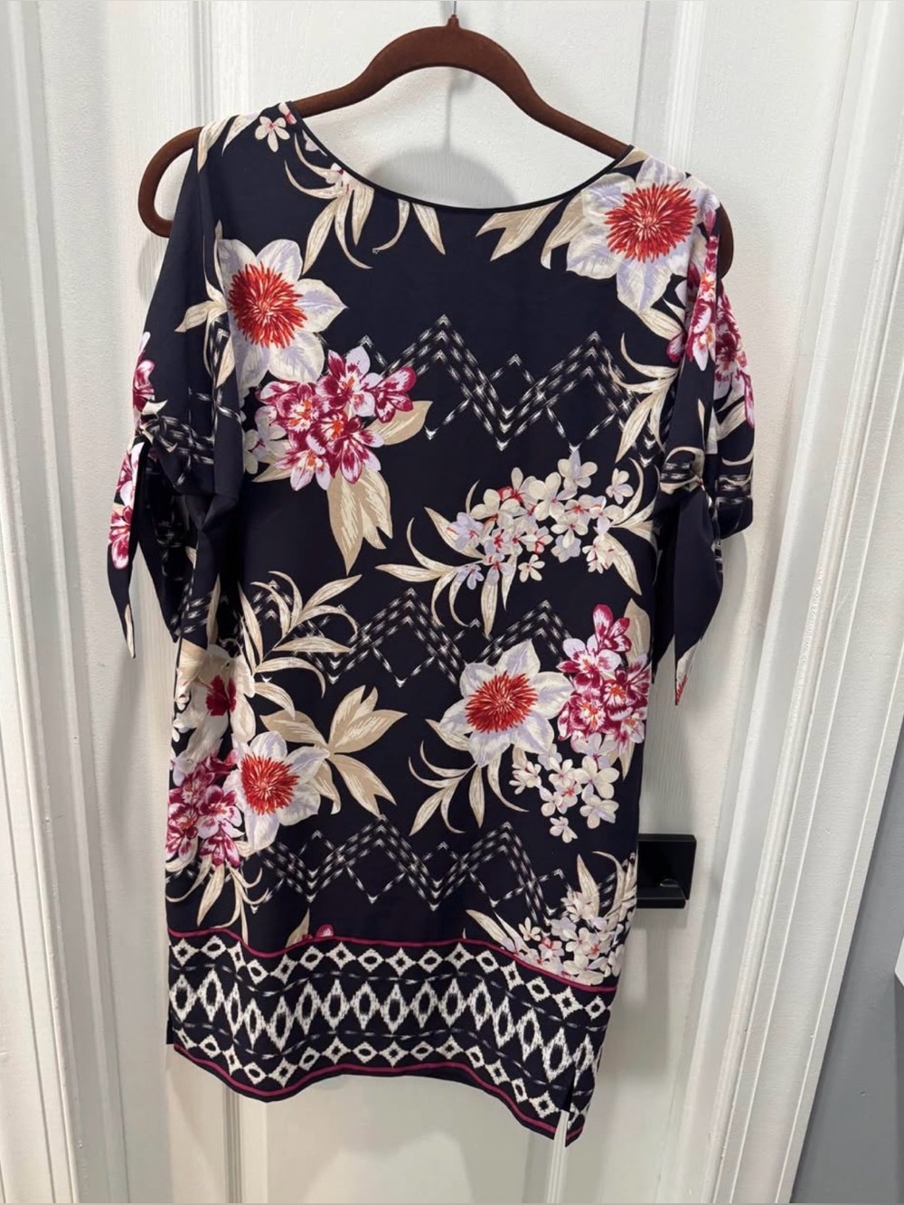 Vince Camuto Dress